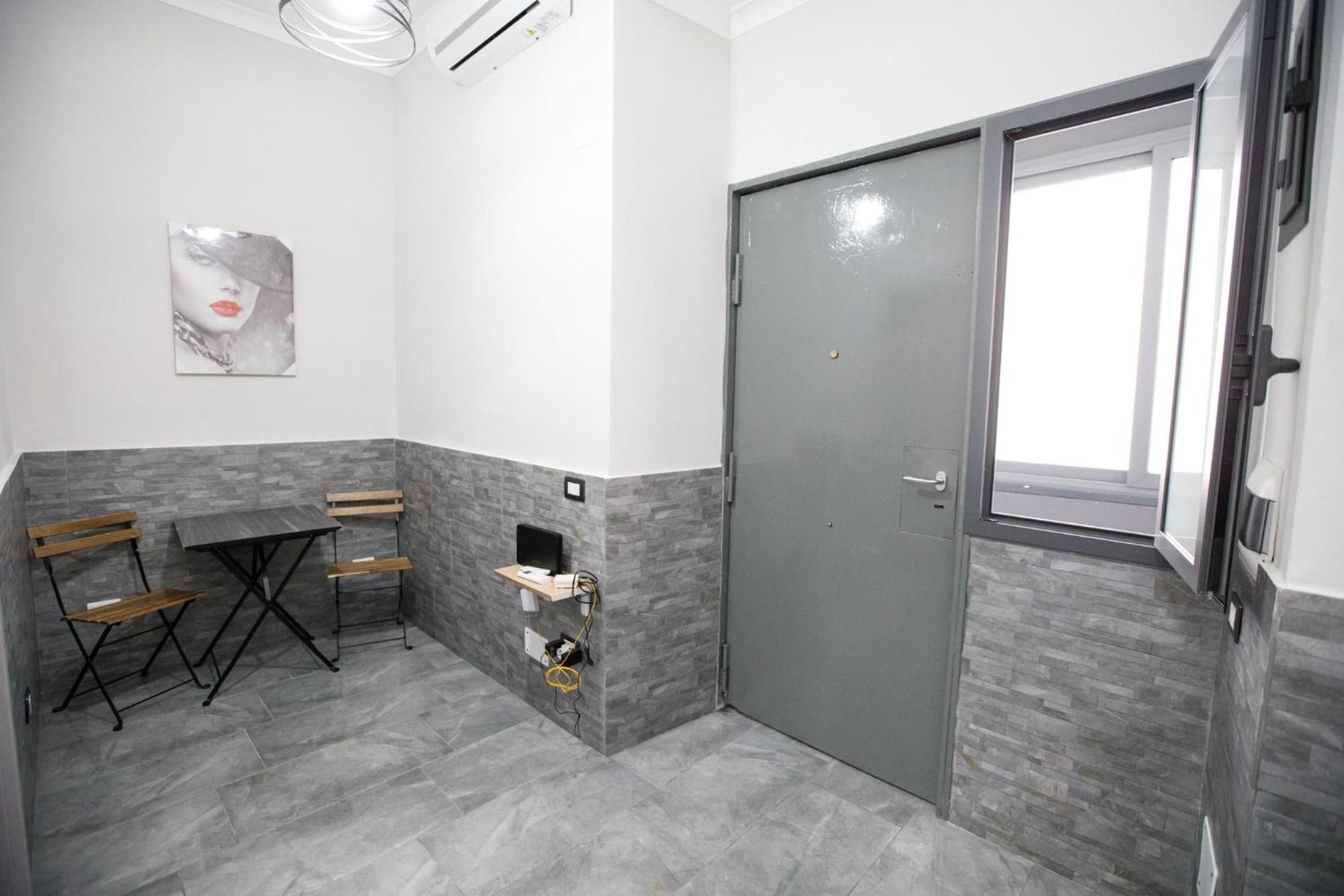 דירות נאפולי Mg House_2 מראה חיצוני תמונה